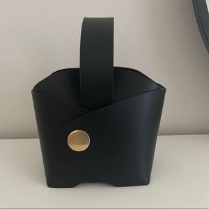 Charles & Keith purse (NEW)